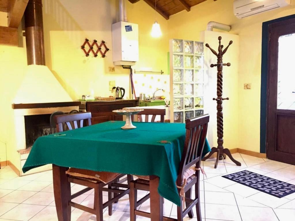 Casa Fiorita Bed & Breakfast Sant'Enea Dış mekan fotoğraf